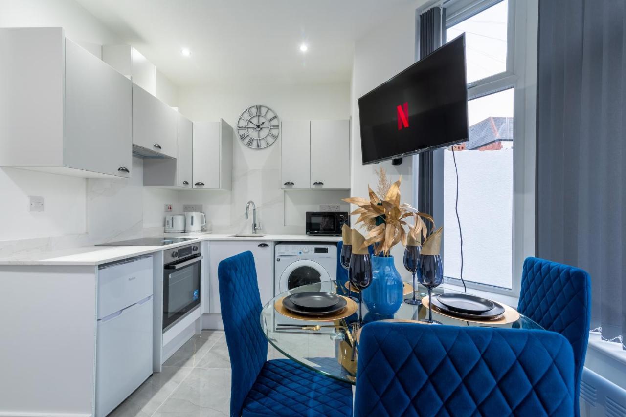 Cardiff Luxe Living Apartments Exterior photo